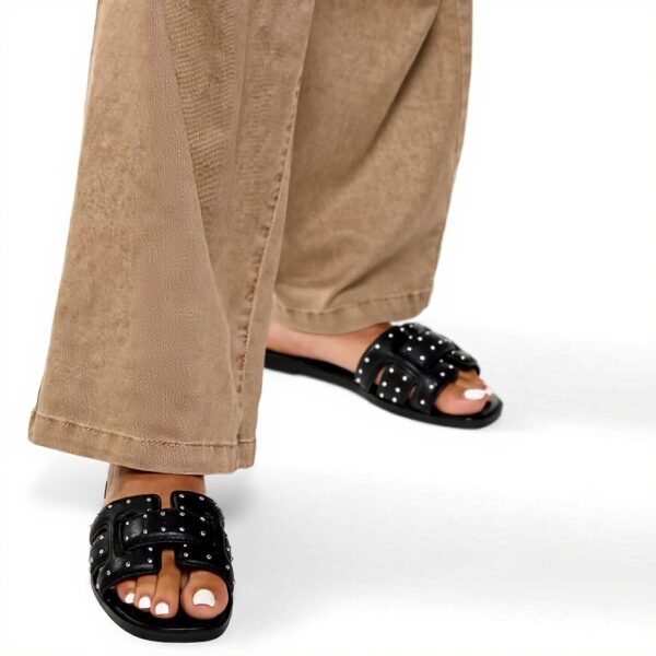 Sandales plates Aldo femme cuir noir design carré Elenaa